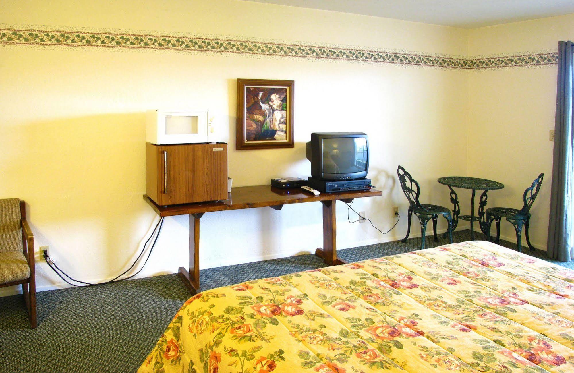 Pacific City Inn Экстерьер фото