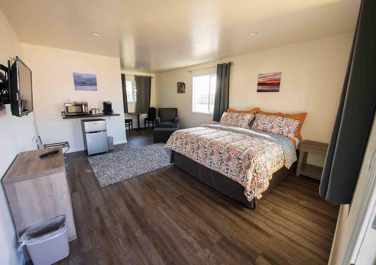 Pacific City Inn Экстерьер фото